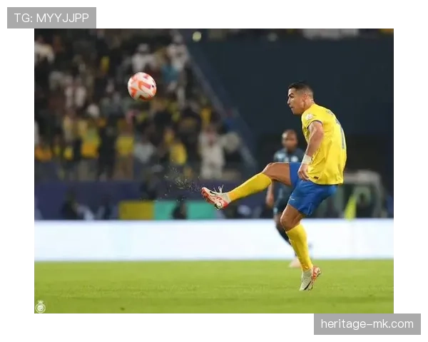 C罗关键比赛进球解析：高压环境下如何保持稳定输出