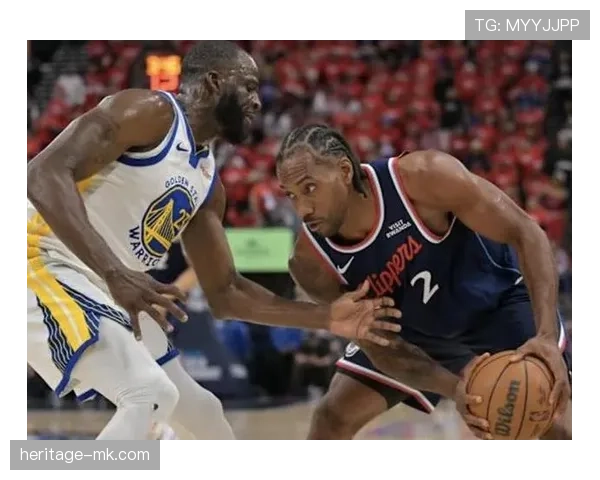 班西蒙斯挡拆对抗伦纳德 制造错位改写球队得分结构